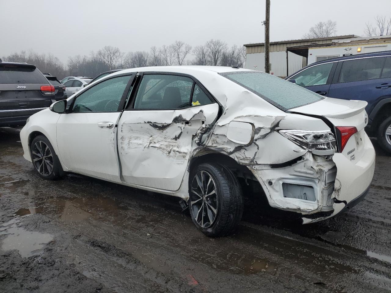 2018 TOYOTA COROLLA L - Фото 2