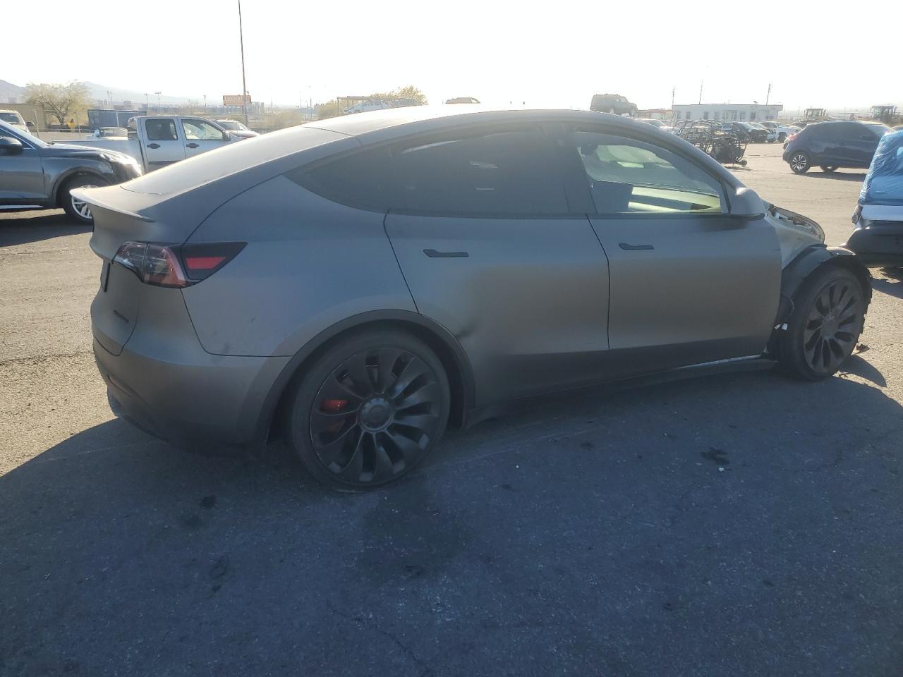 2022 TESLA MODEL Y - Image 3