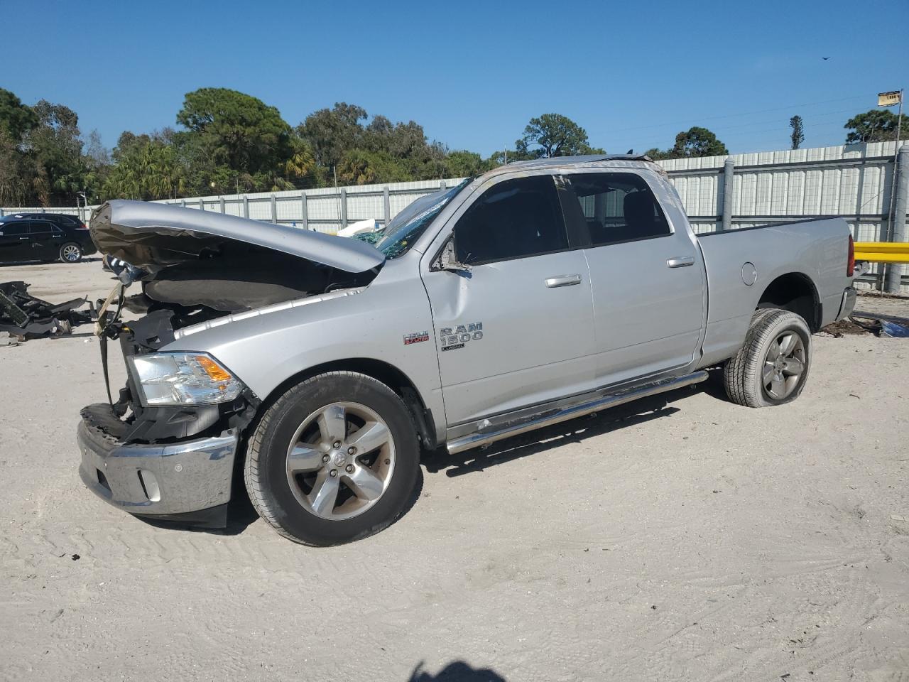 2019 RAM 1500 CLASS