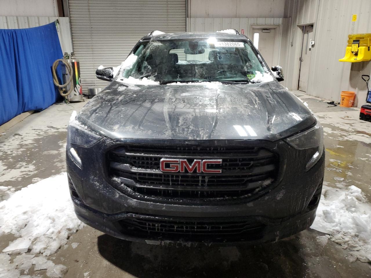 2019 GMC TERRAIN SL - Фото 5