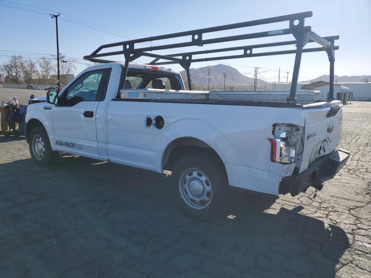 2016 FORD F150 - Фото 2
