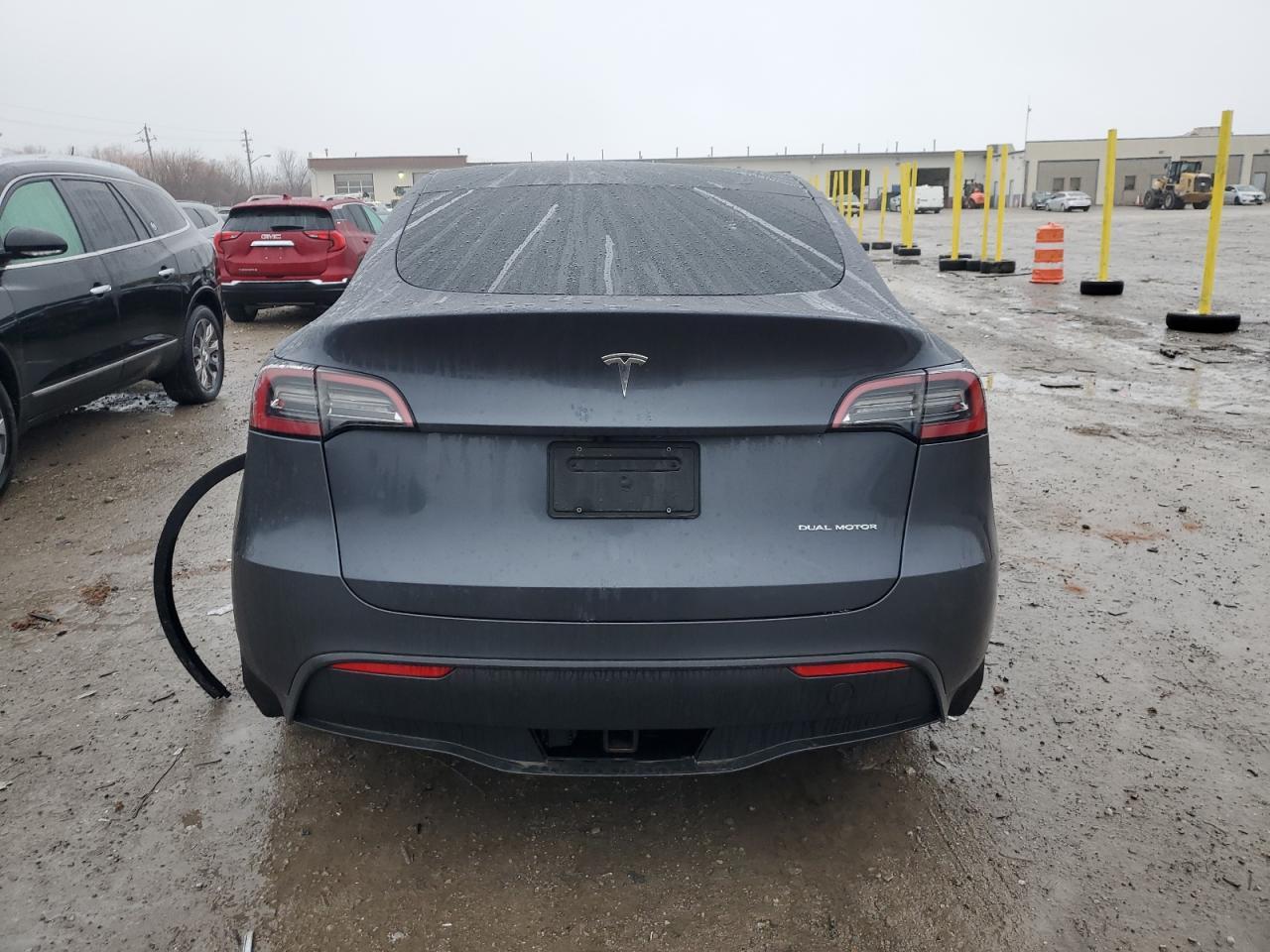2023 TESLA MODEL Y - Image 6