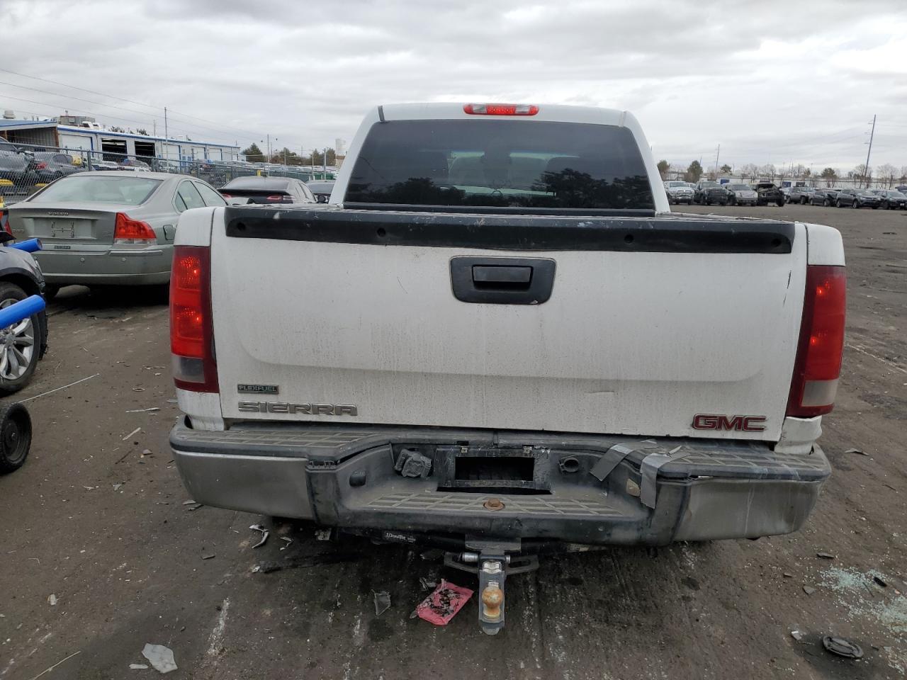 2011 GMC SIERRA K15 - Фото 6