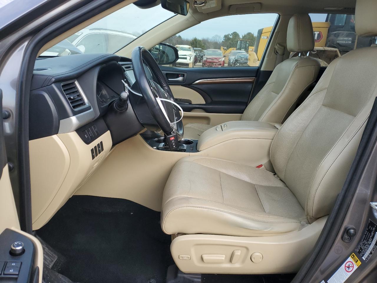 2018 TOYOTA HIGHLANDER - Image 7
