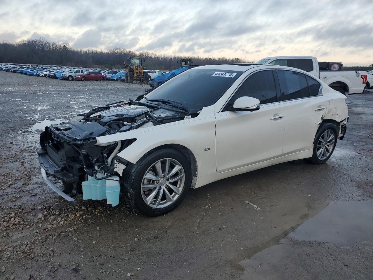 2016 INFINITI Q50 PREMIU