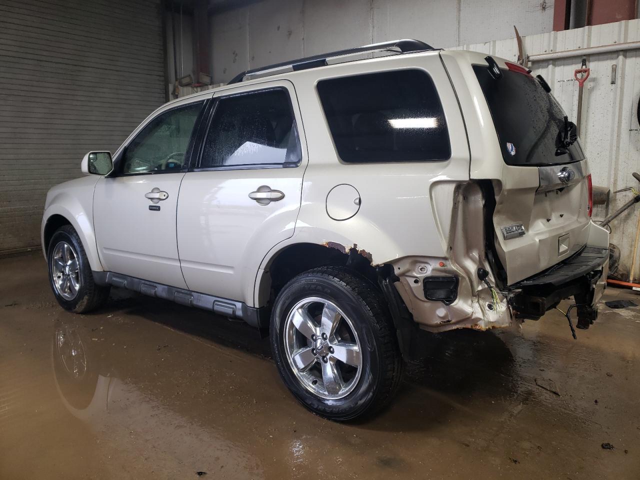 2012 FORD ESCAPE LIM - Image 2