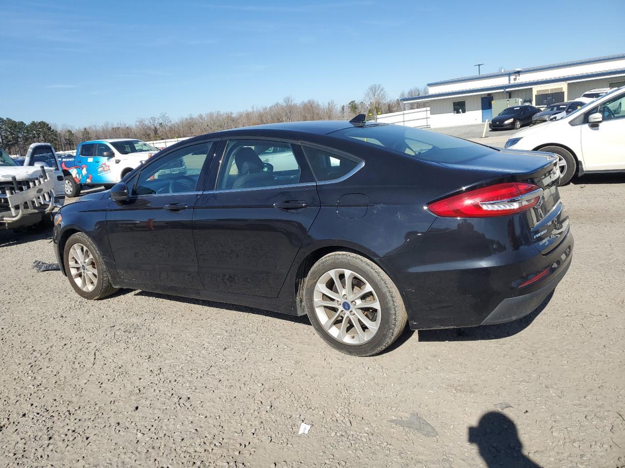 2020 FORD FUSION SE - Image 2
