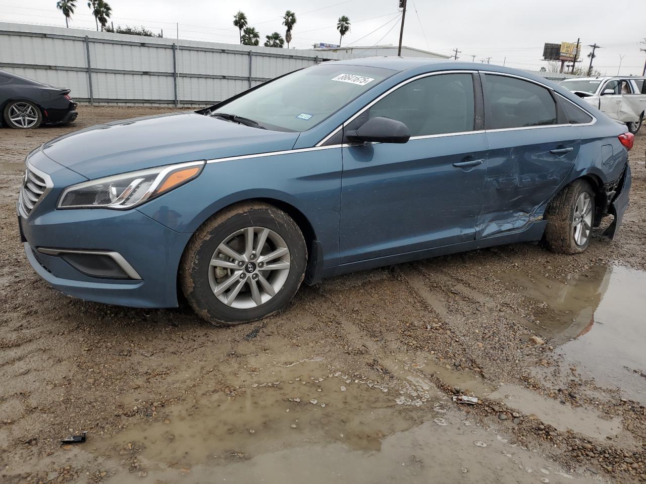 2017 HYUNDAI SONATA SE