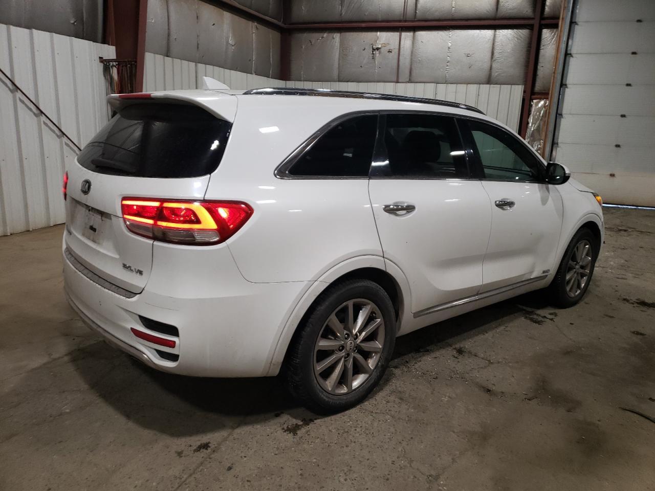 2016 KIA SORENTO SX - Image 3