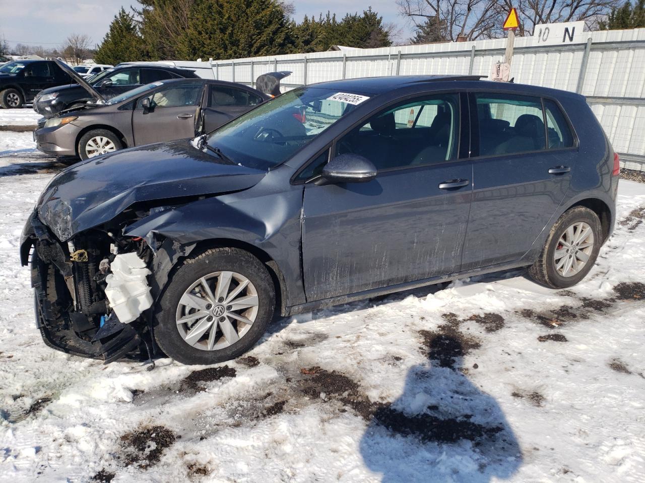 2015 VOLKSWAGEN GOLF