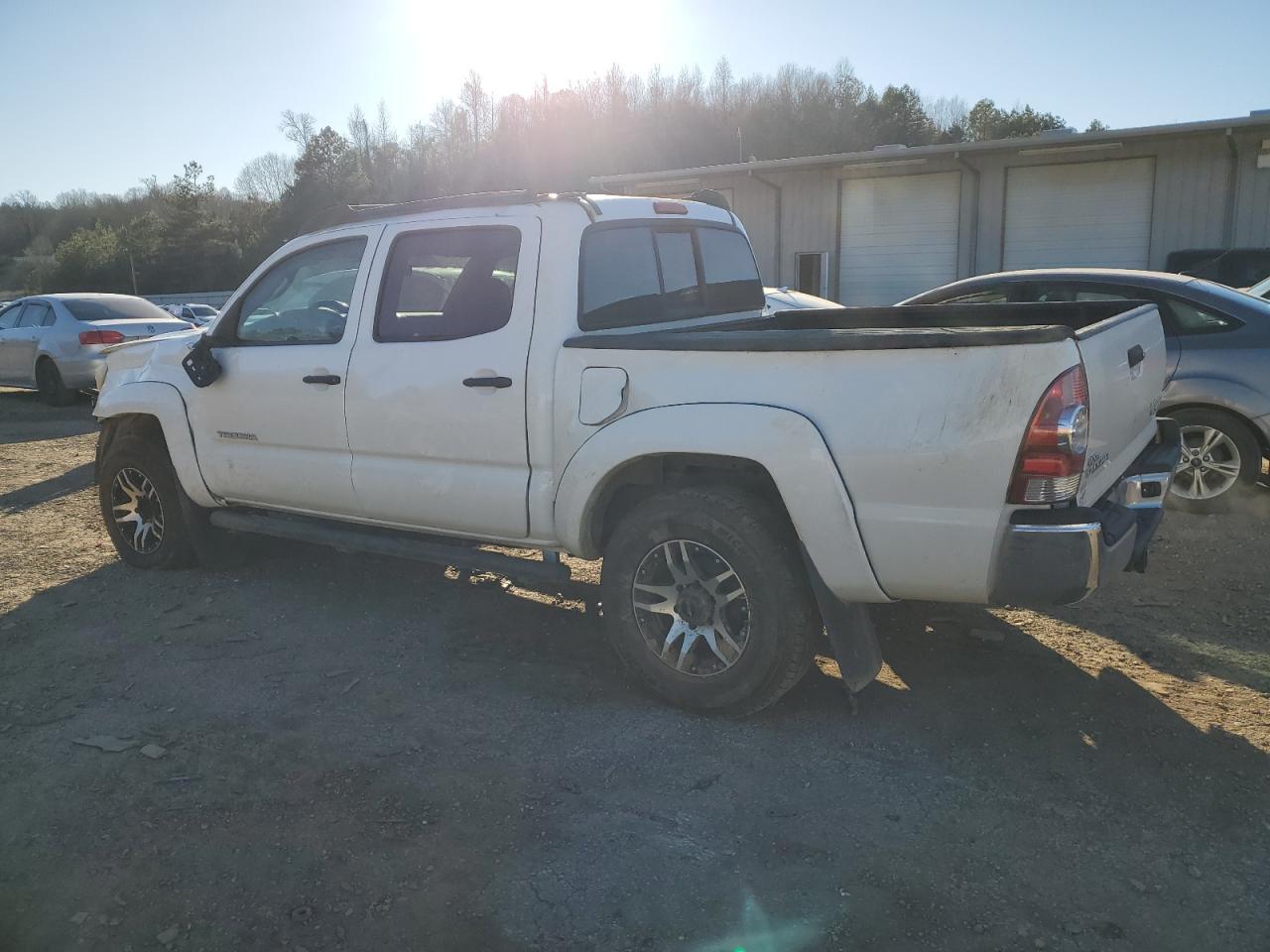2013 TOYOTA TACOMA DOU - Image 2