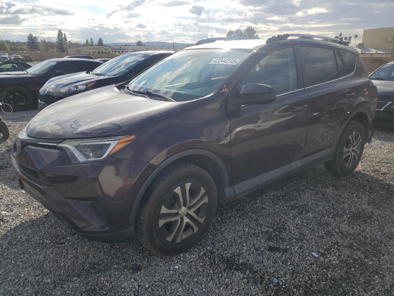 2018 TOYOTA RAV4 LE