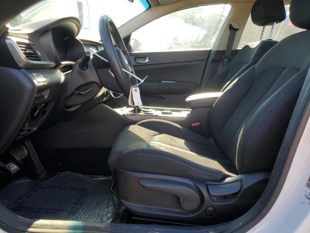 2020 KIA OPTIMA LX - Фото 7