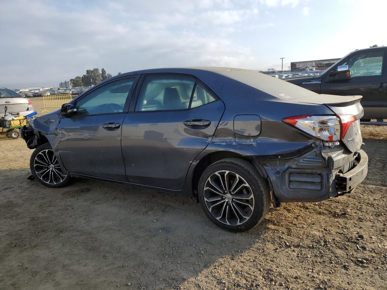 2016 TOYOTA COROLLA L - Image 2