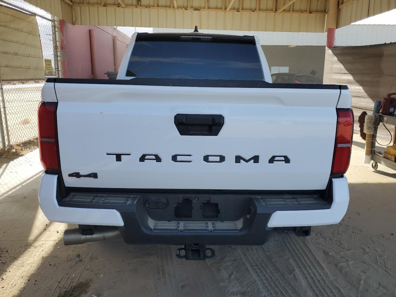 2024 TOYOTA TACOMA DOU - Фото 6