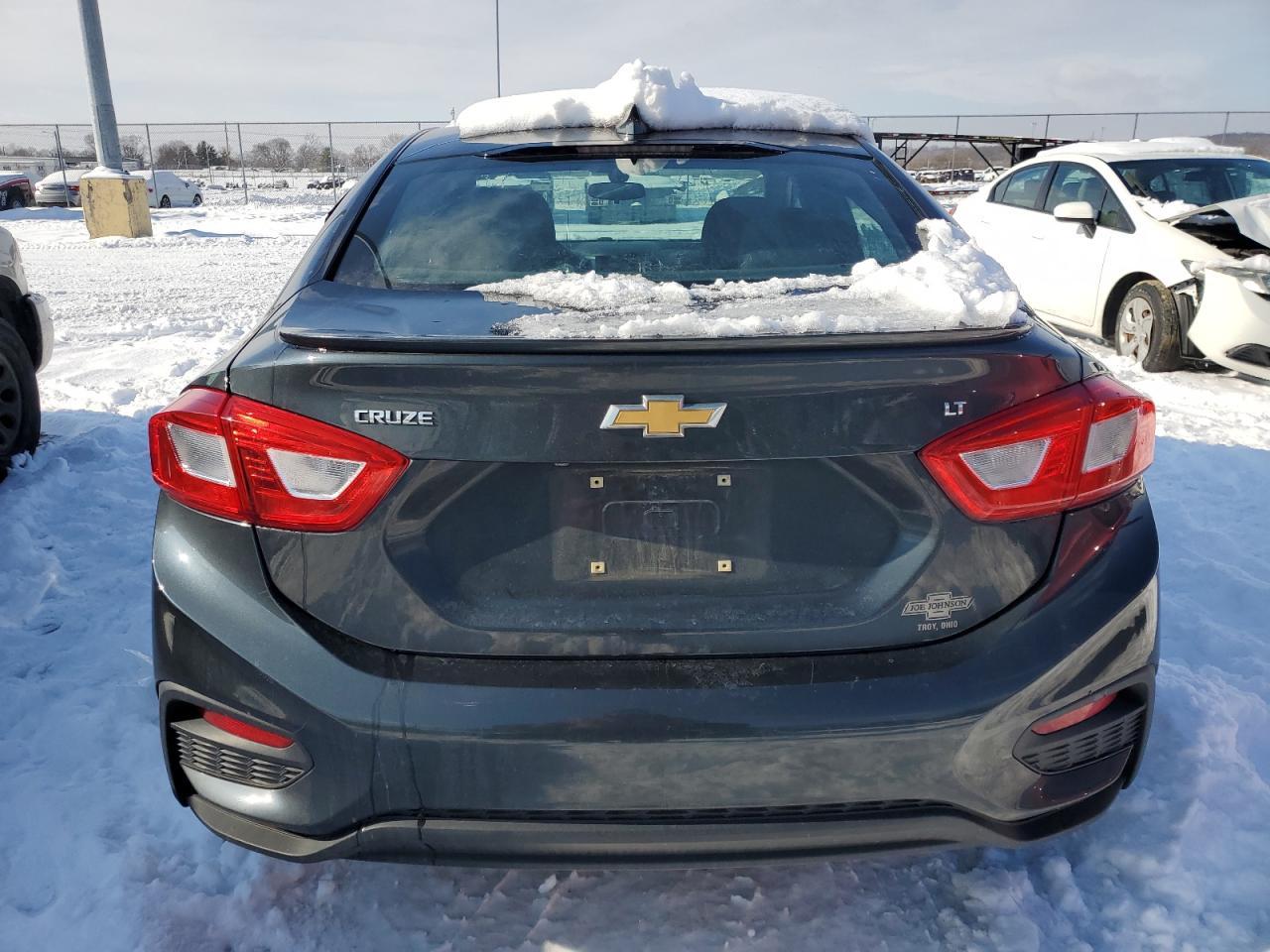 2017 CHEVROLET CRUZE LT - Image 6
