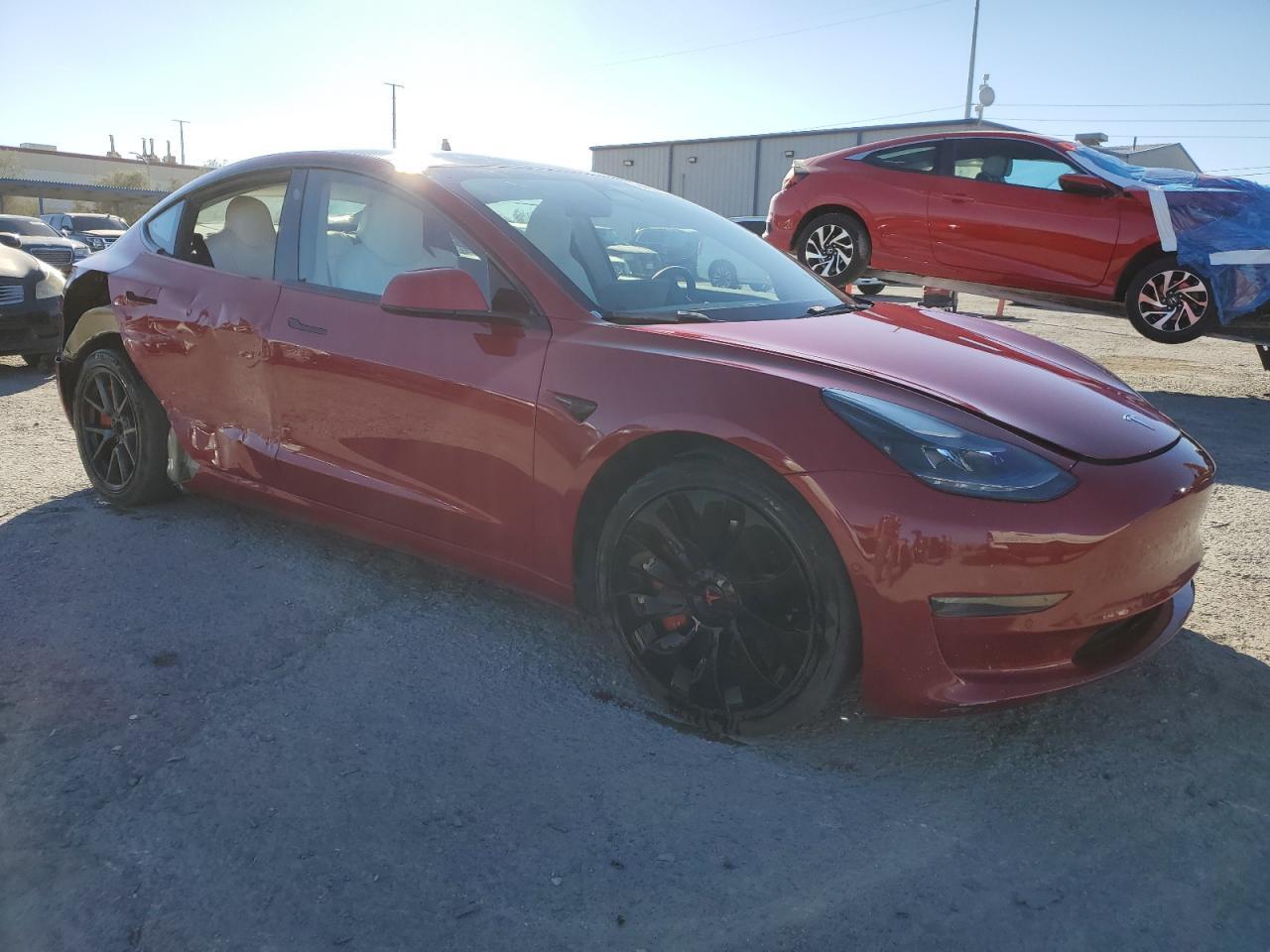 2022 TESLA MODEL 3 - Фото 4