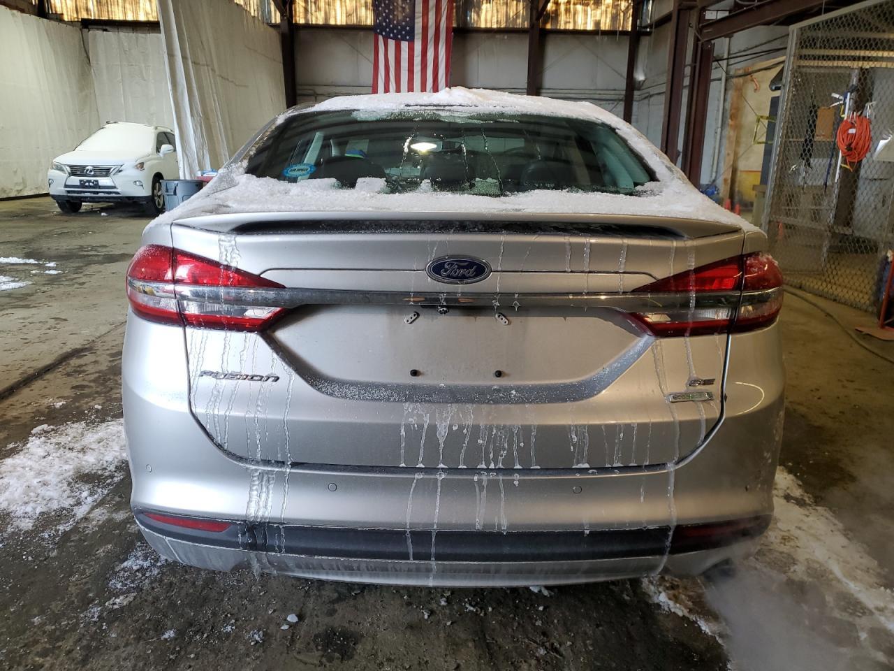 2017 FORD FUSION SE - Image 6
