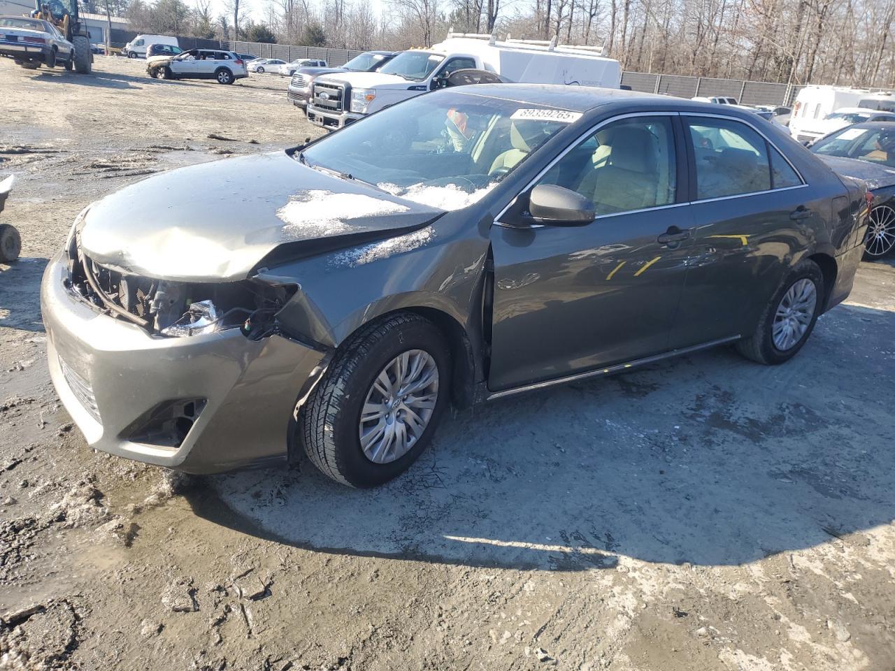 2013 TOYOTA CAMRY L