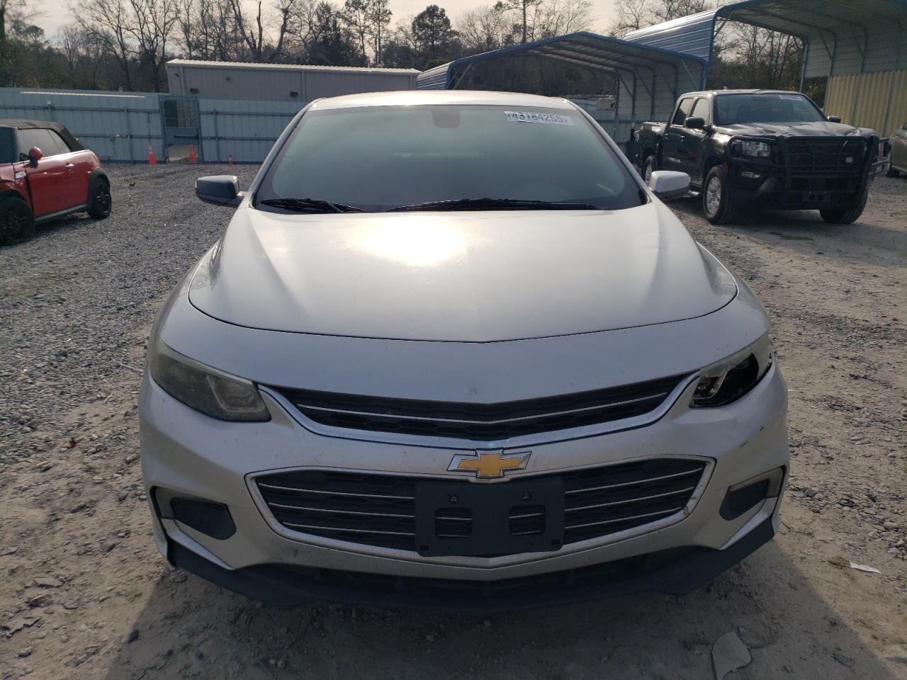 2017 CHEVROLET MALIBU LT - Image 5