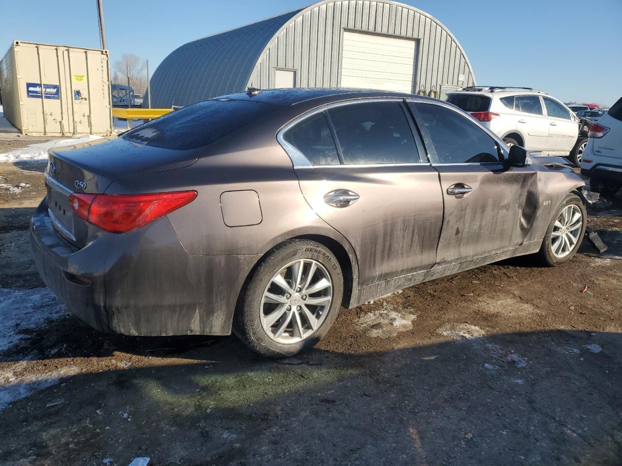 2016 INFINITI Q50 BASE - Фото 3