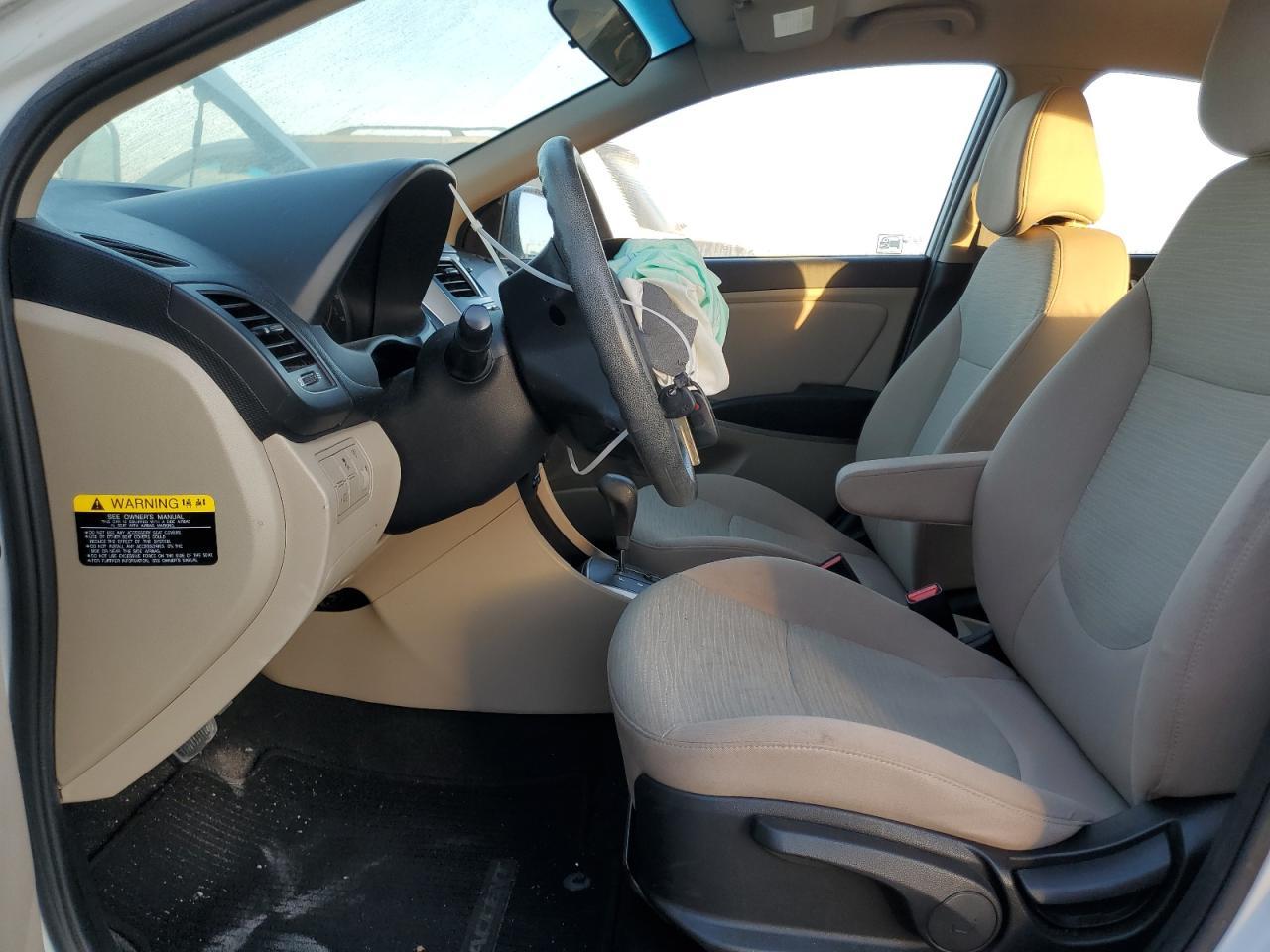 2017 HYUNDAI ACCENT SE - Image 7