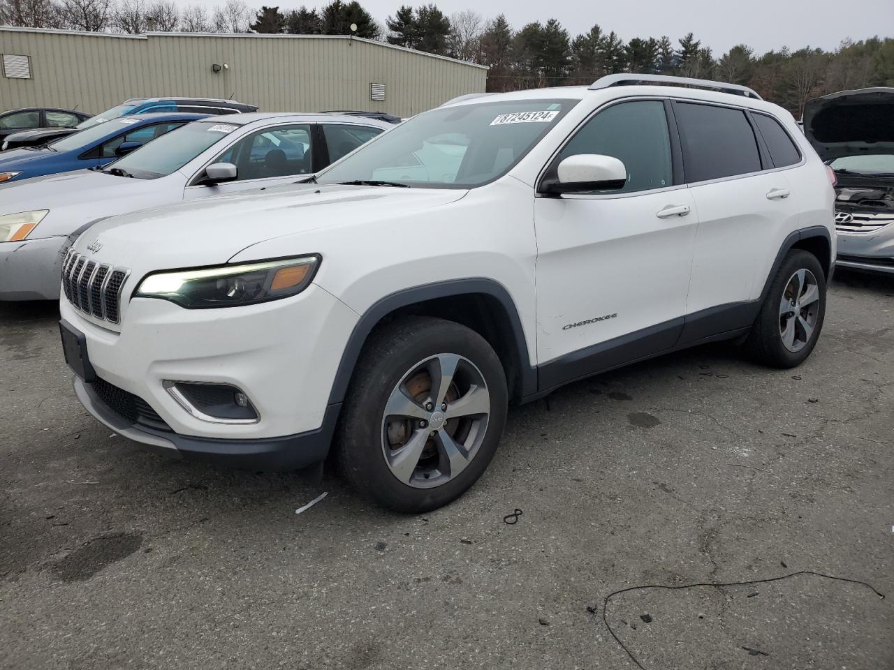 2019 JEEP CHEROKEE L