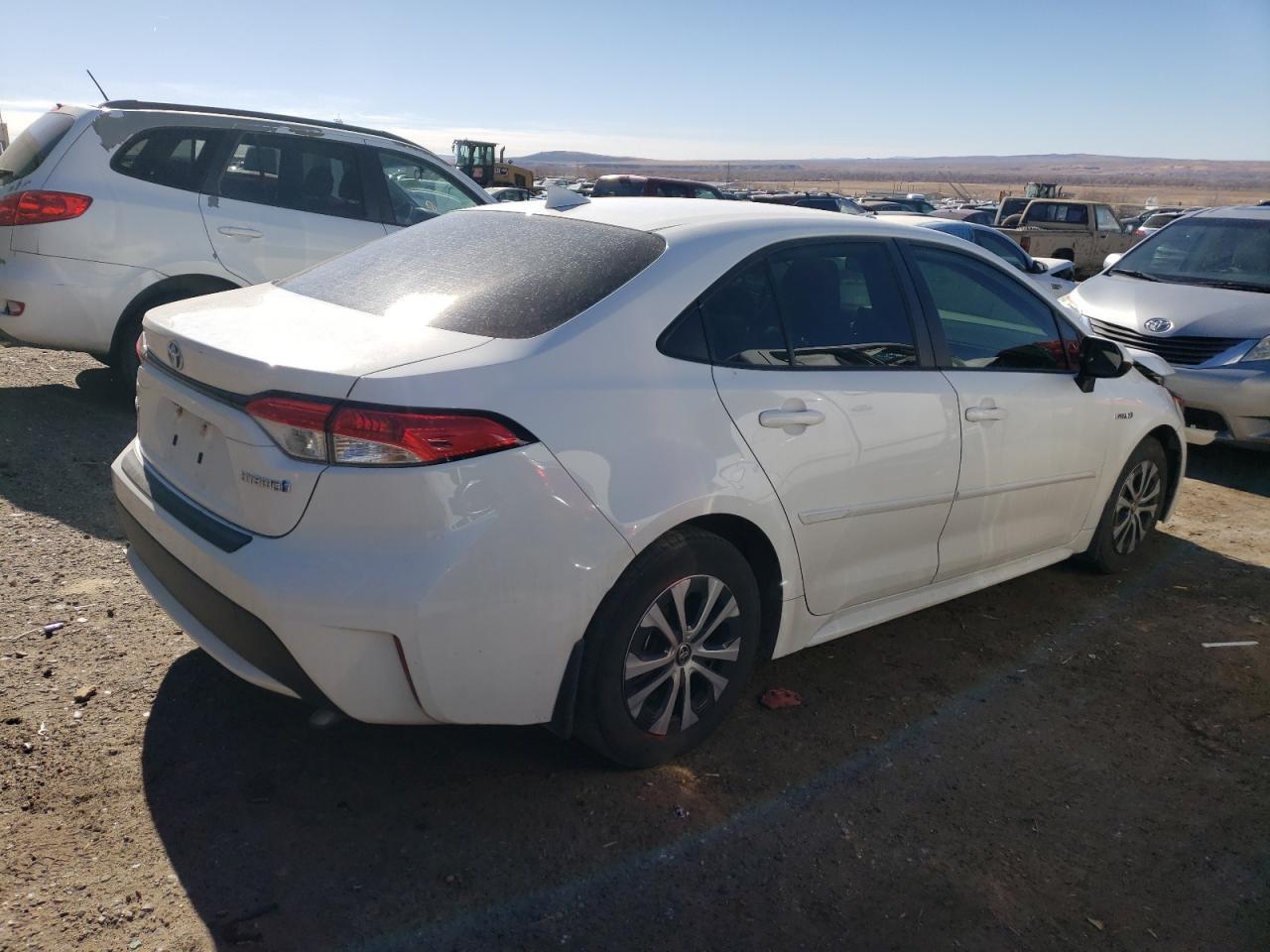 2021 TOYOTA COROLLA LE - Image 3
