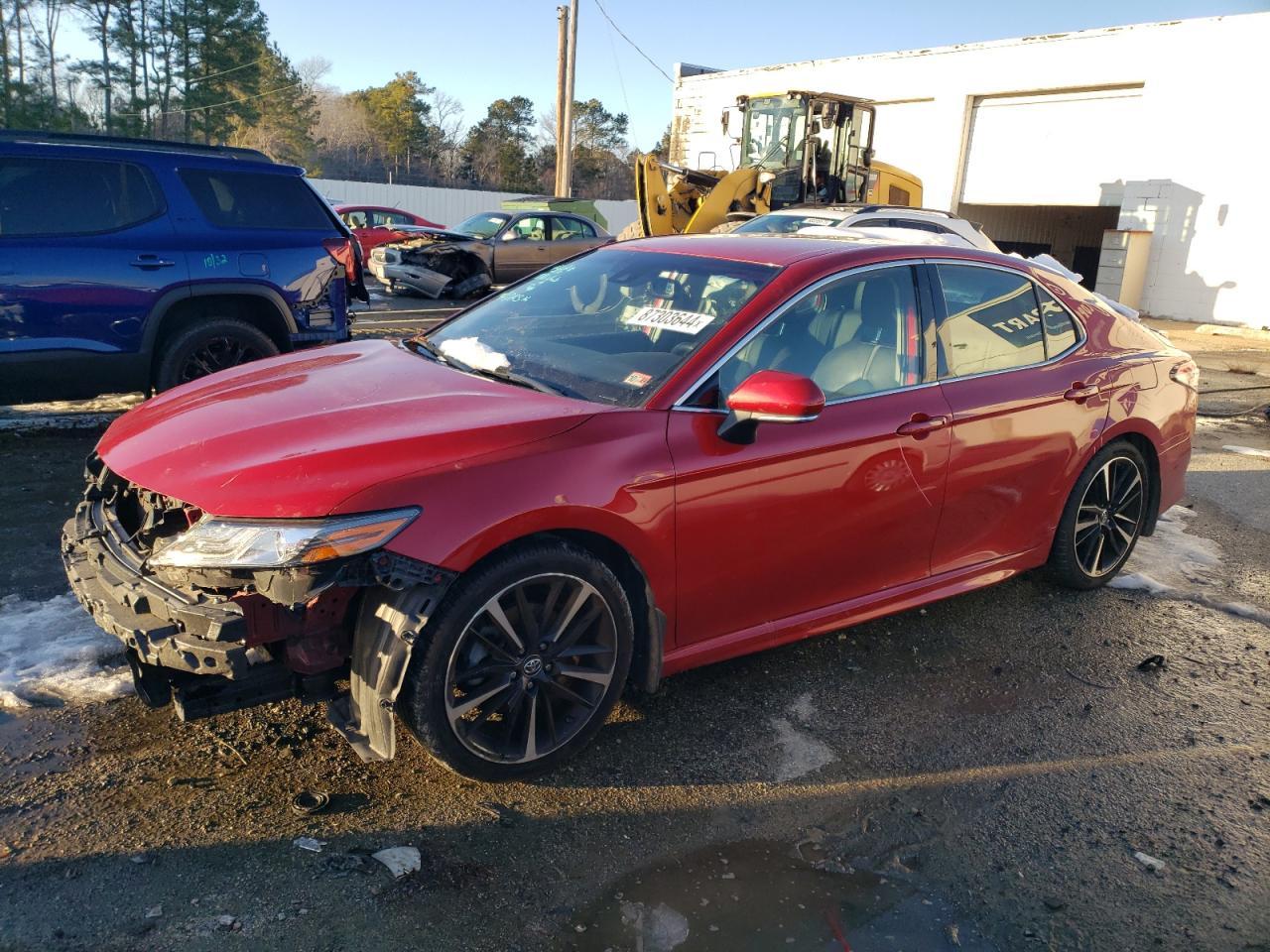 2019 TOYOTA CAMRY XSE