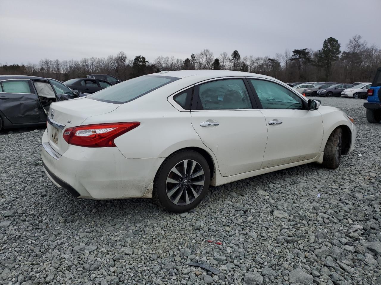 2016 NISSAN ALTIMA 2.5 - Image 3