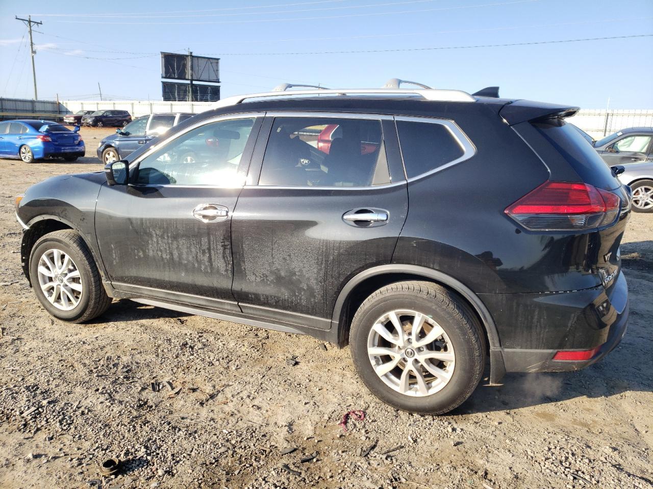 2017 NISSAN ROGUE SV - Фото 2