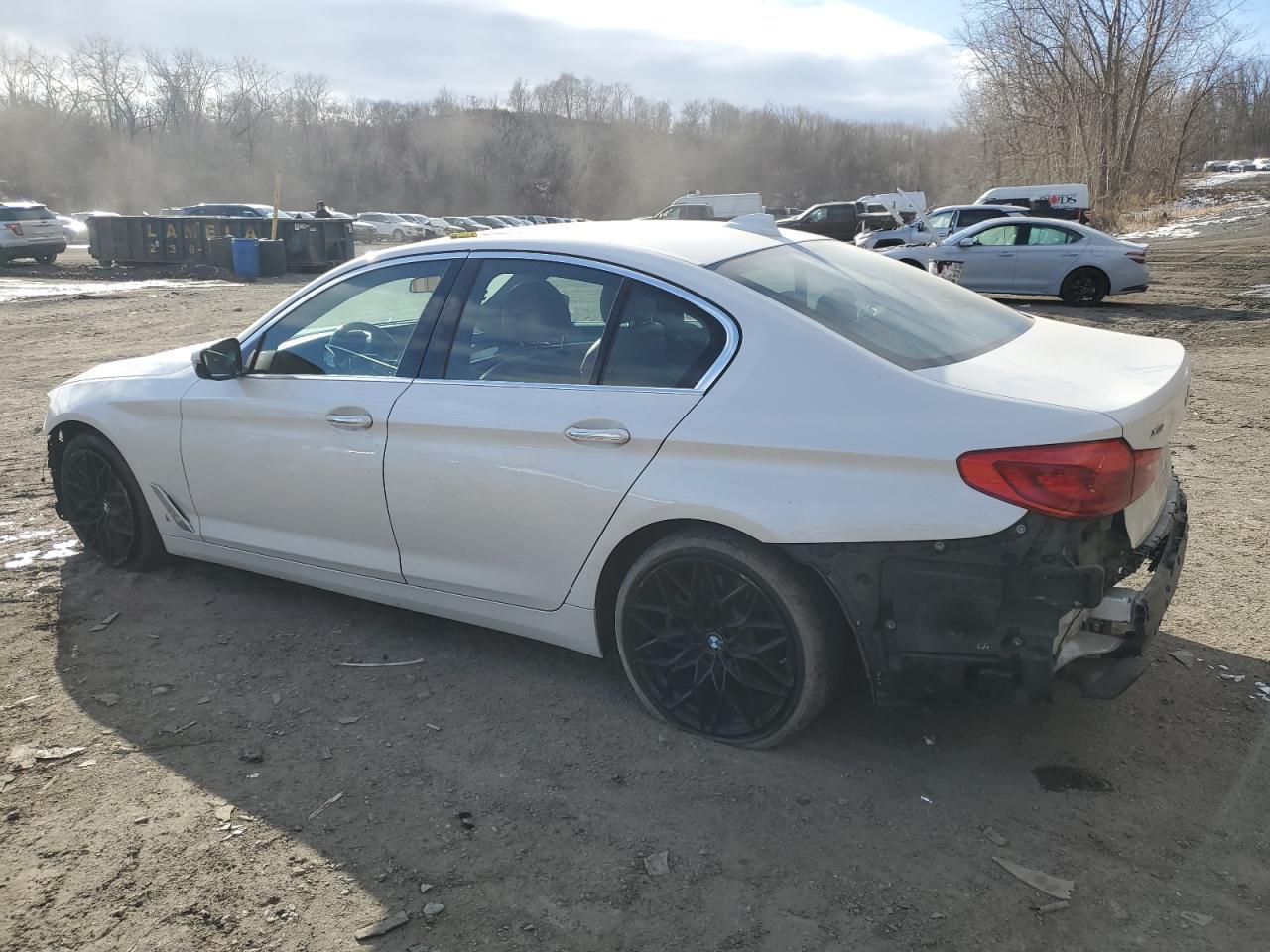 2017 BMW 540 XI - Фото 2