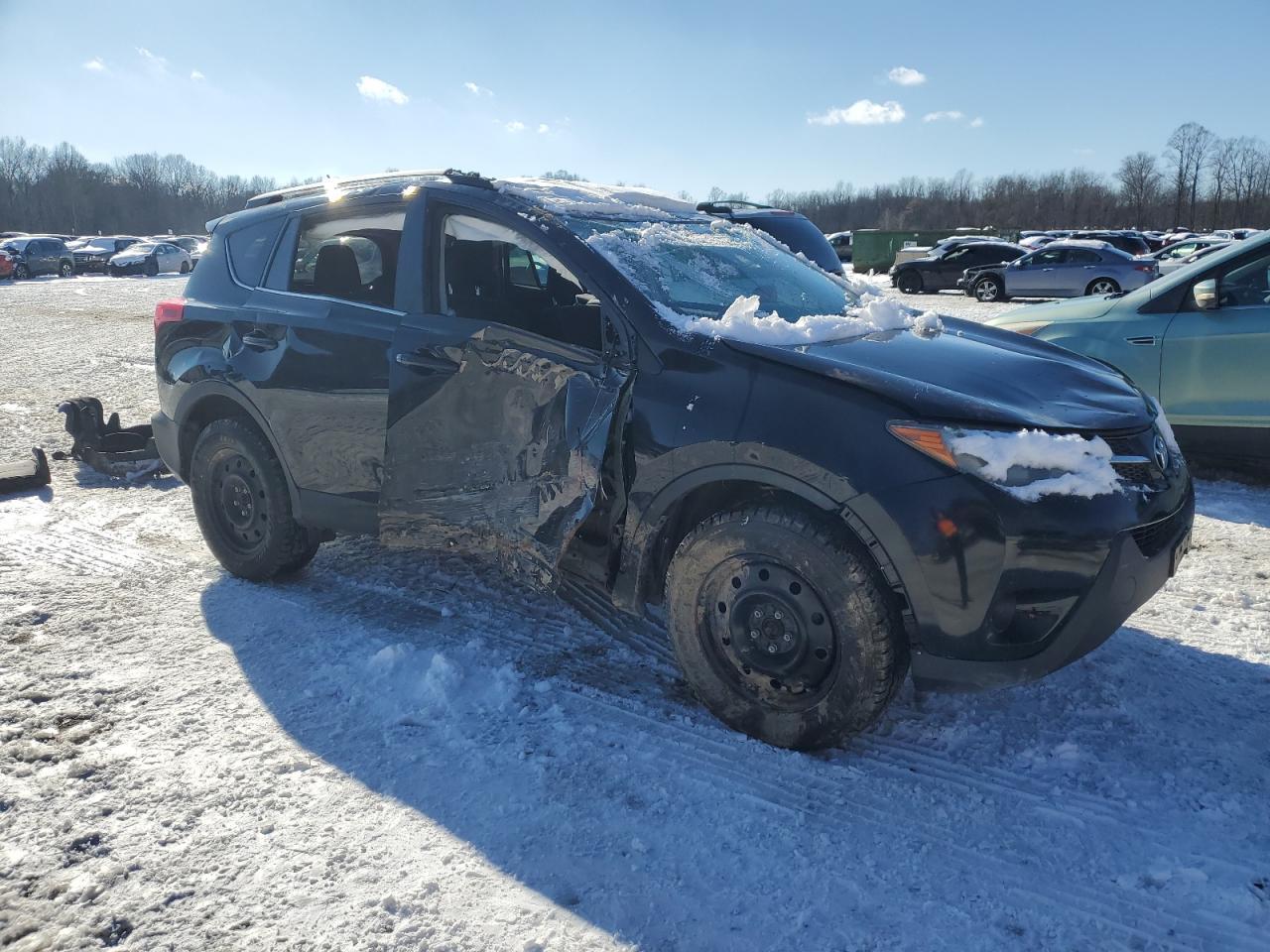 2015 TOYOTA RAV4 LE - Фото 4