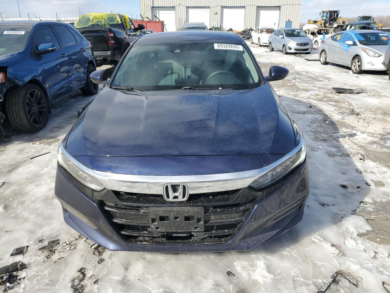 2018 HONDA ACCORD LX - Image 5
