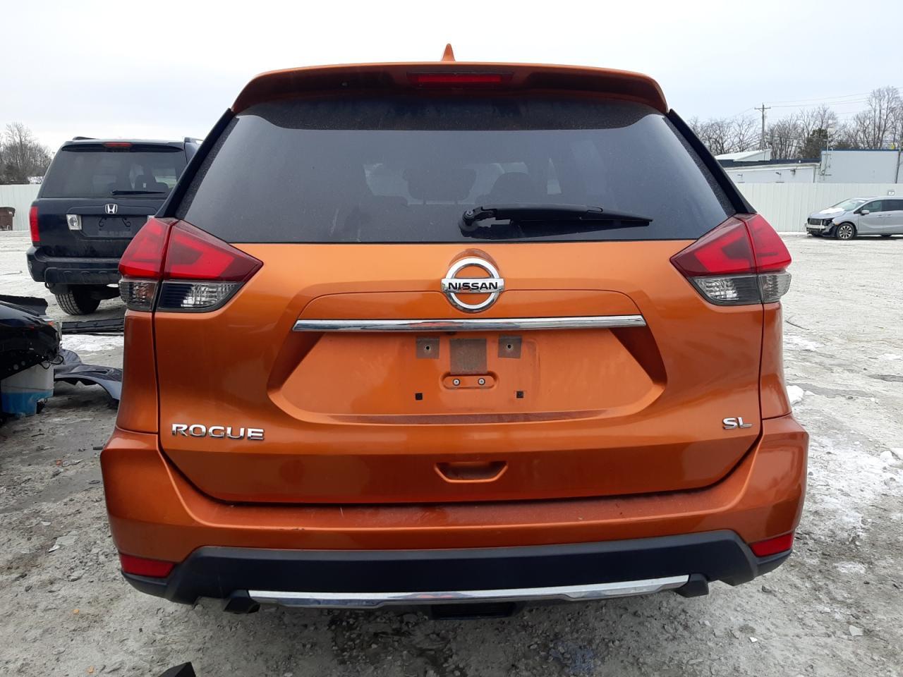 2017 NISSAN ROGUE S - Image 6