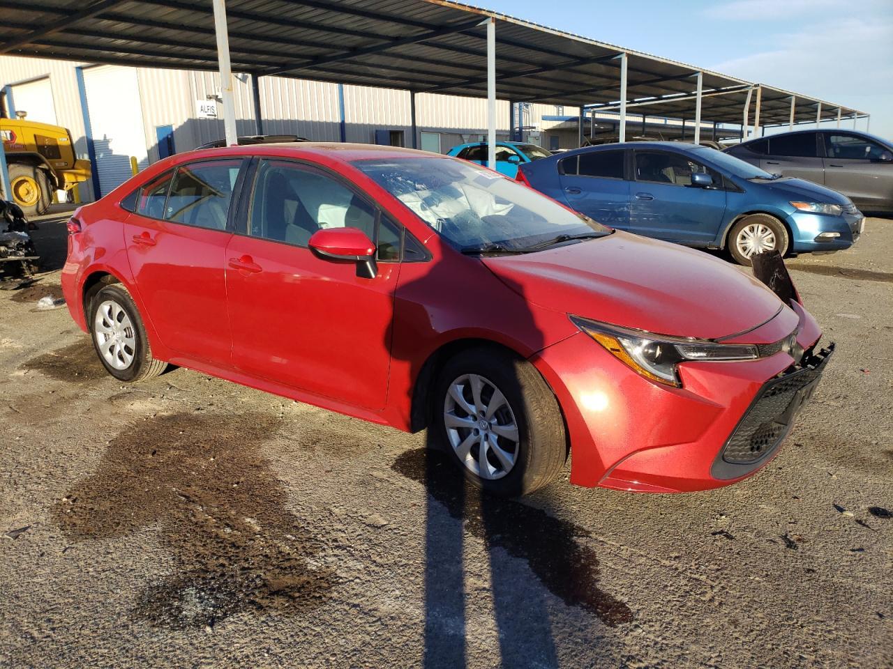 2021 TOYOTA COROLLA LE - Фото 4