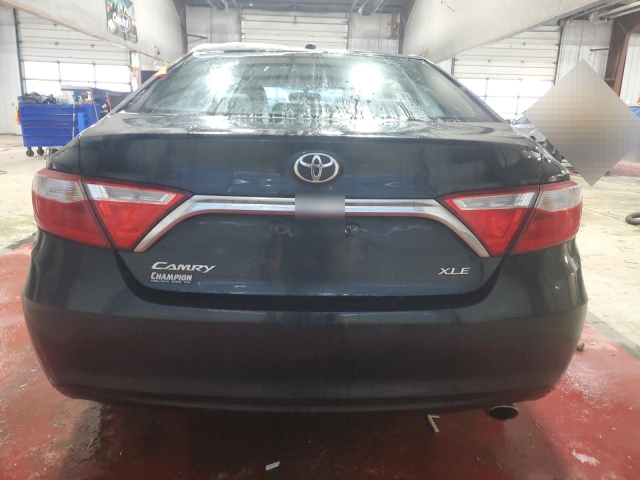 2017 TOYOTA CAMRY LE - Фото 6