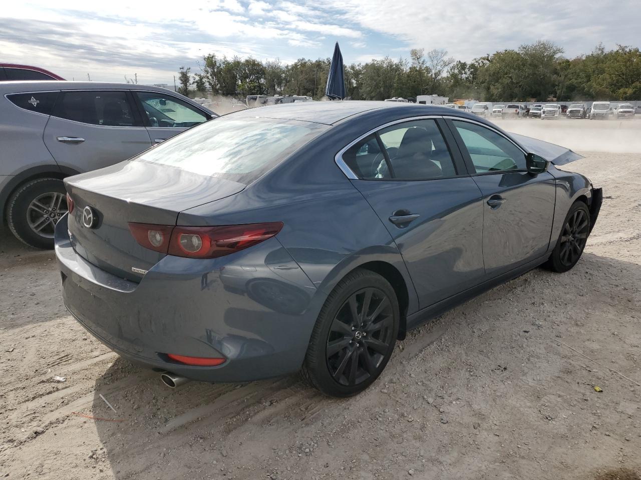 2023 MAZDA 3 PREFERRE - Фото 3
