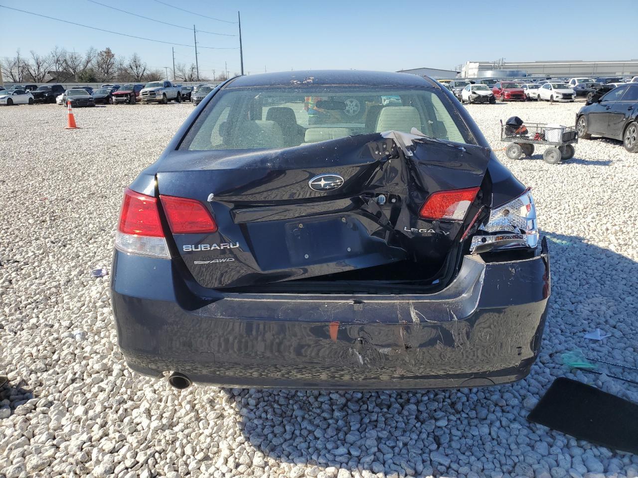 2012 SUBARU LEGACY 2.5 - Фото 6