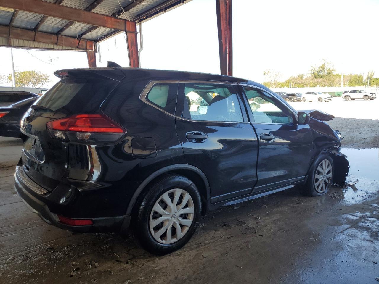 2017 NISSAN ROGUE S - Image 3