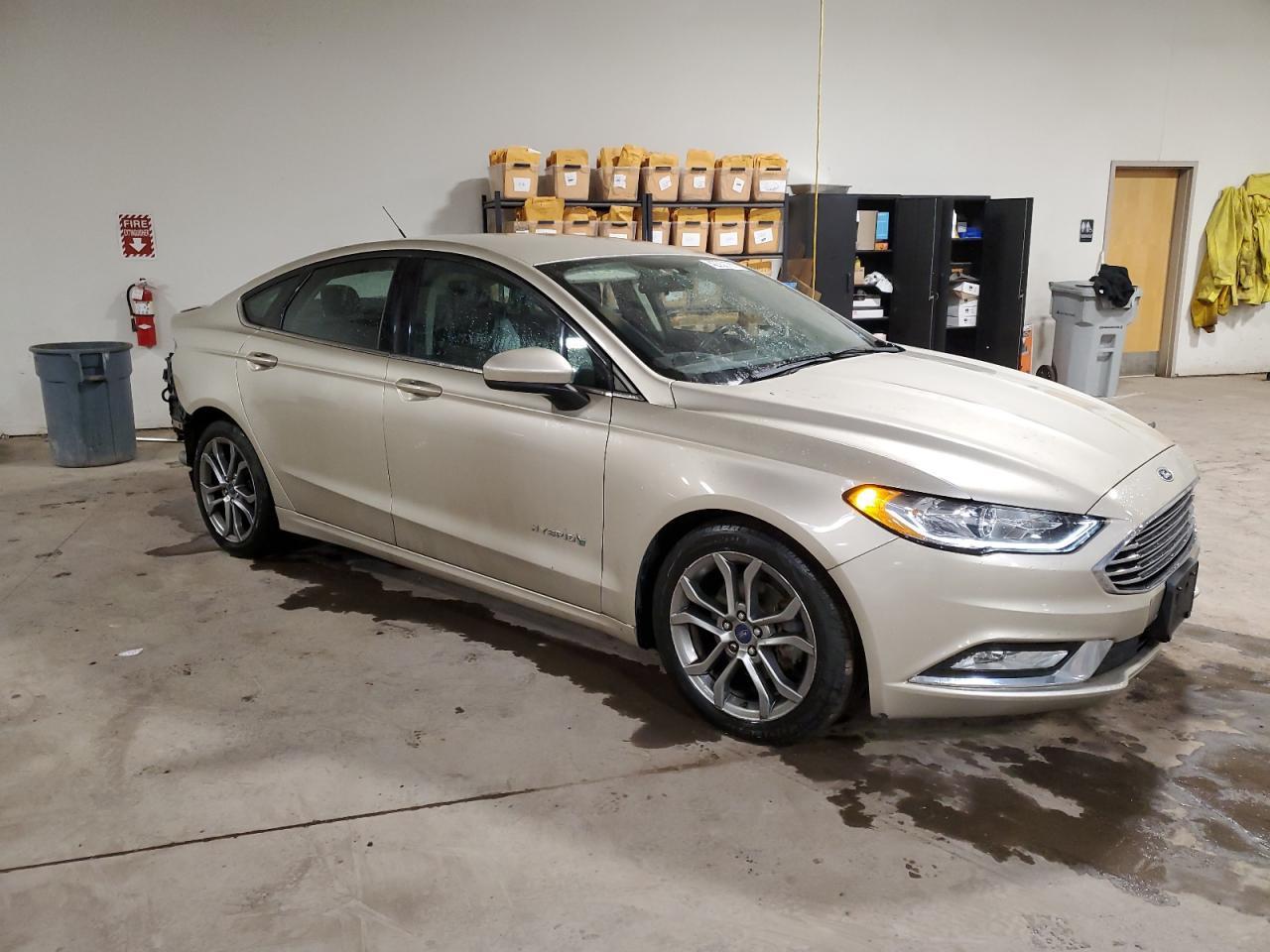 2017 FORD FUSION SE - Фото 4