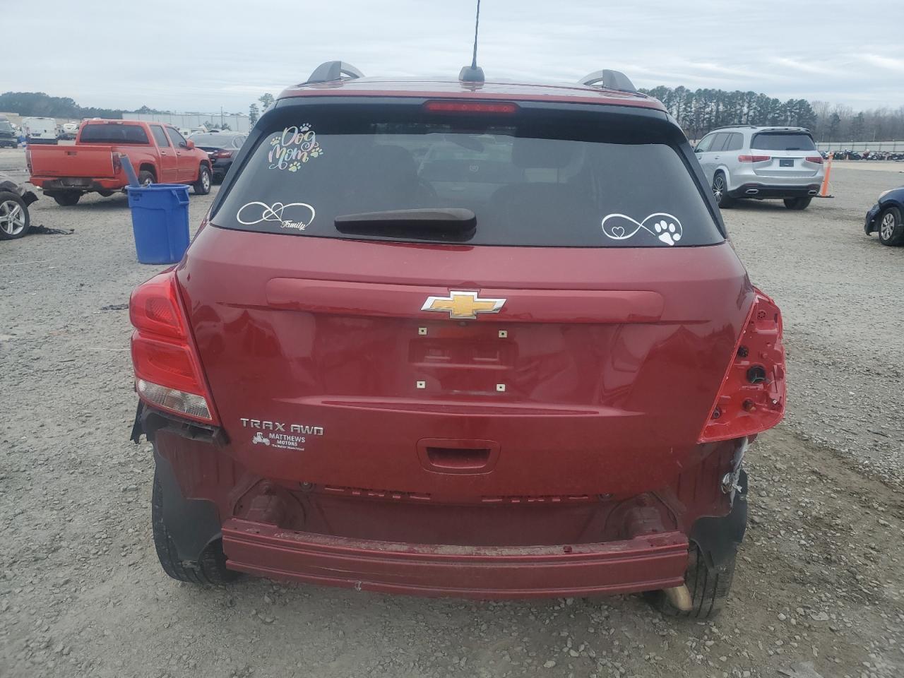 2021 CHEVROLET TRAX 1LT - Image 6