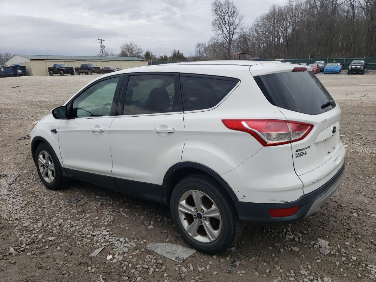 2015 FORD ESCAPE SE - Image 2