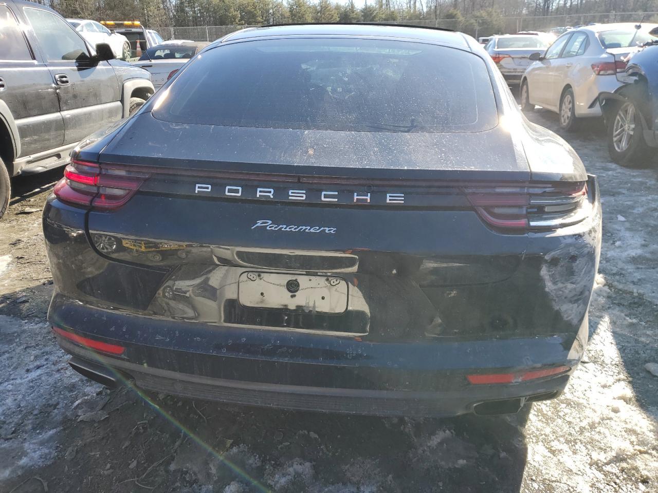 2018 PORSCHE PANAMERA 4 - Image 6