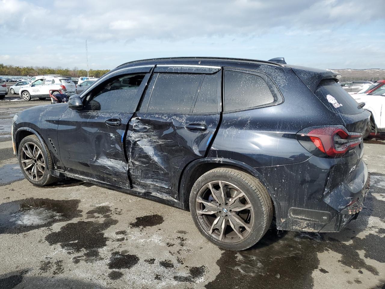 2023 BMW X3 XDRIVE3 - Image 2