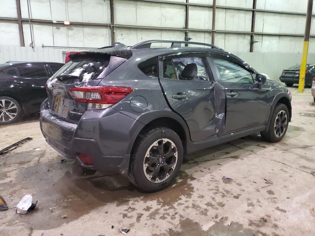 2021 SUBARU CROSSTREK - Image 3