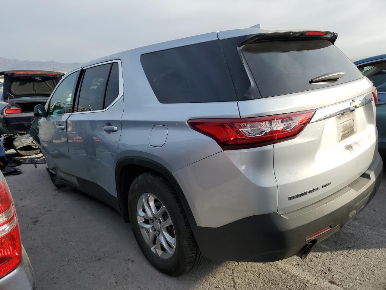 2020 CHEVROLET TRAVERSE L - Image 2