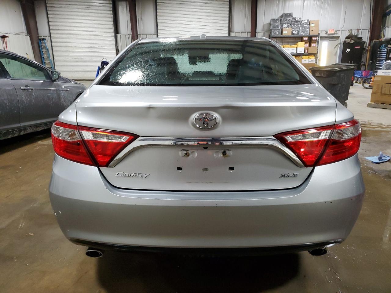 2016 TOYOTA CAMRY XSE - Фото 6