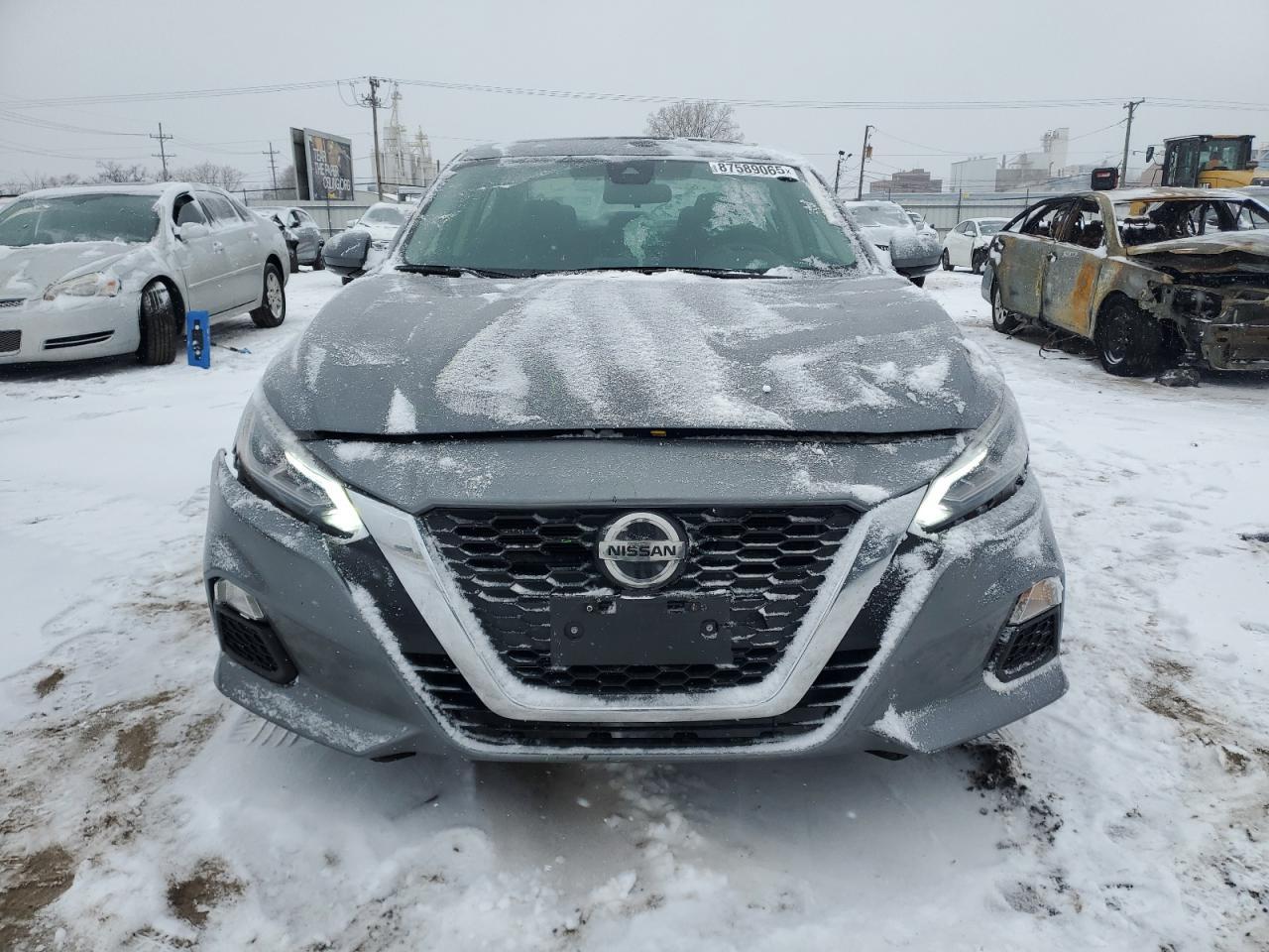 2022 NISSAN ALTIMA SV - Image 5