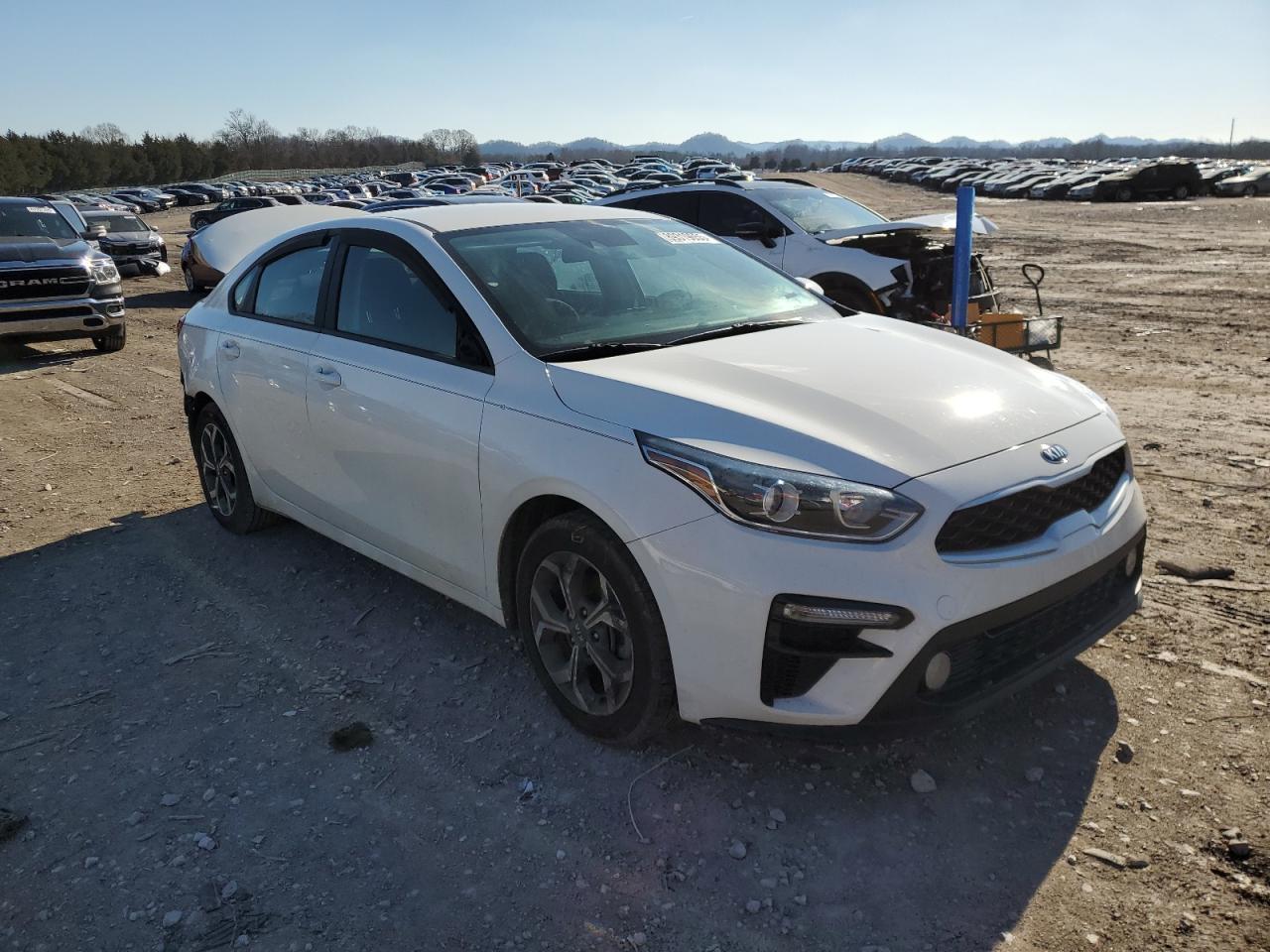 2020 KIA FORTE FE - Фото 4